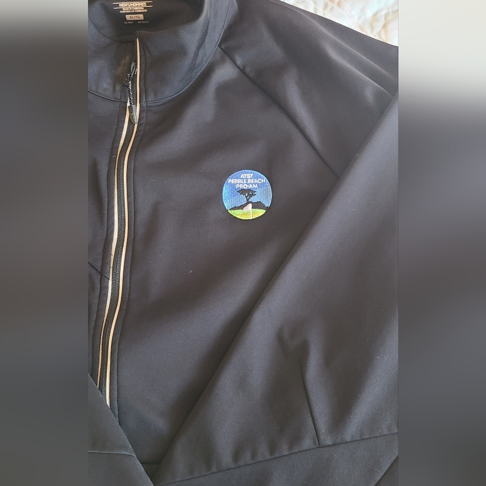 Men's Jacket. - Picture 2 of 3